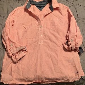 Woman’s Tommy Hilfiger 1/4 button up